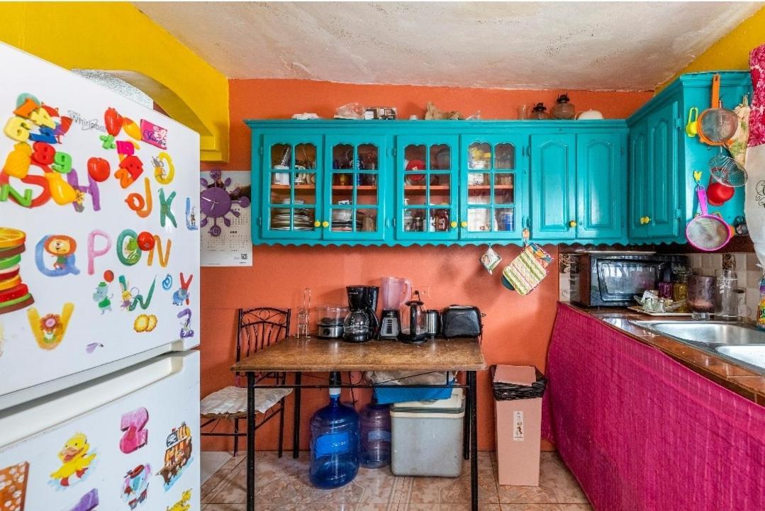 Colorful Private Room Oasis Μοντέγκο Μπέυ Εξωτερικό φωτογραφία