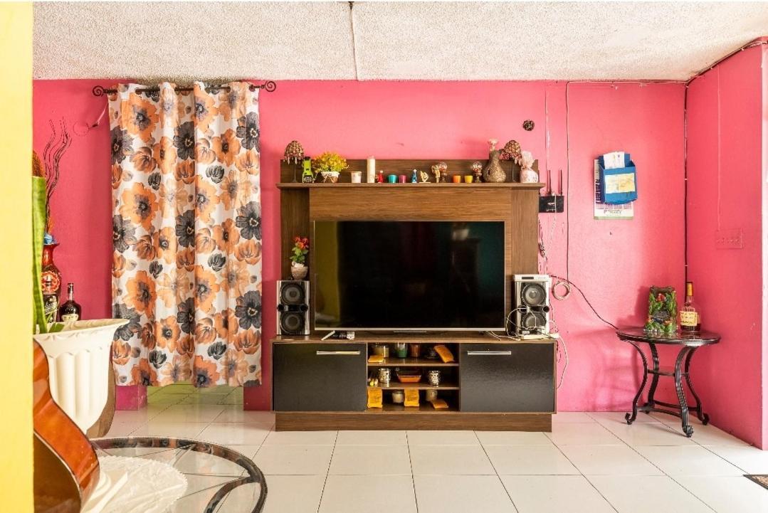 Colorful Private Room Oasis Μοντέγκο Μπέυ Εξωτερικό φωτογραφία